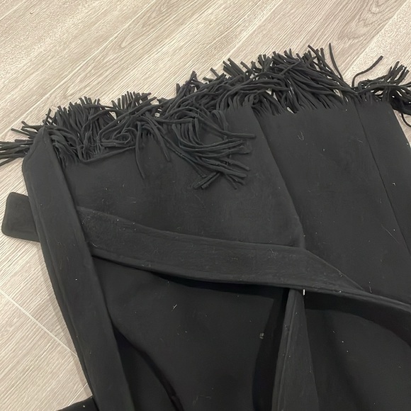 Laura Winter Coat Fringe w Belt - Picture 4 of 6